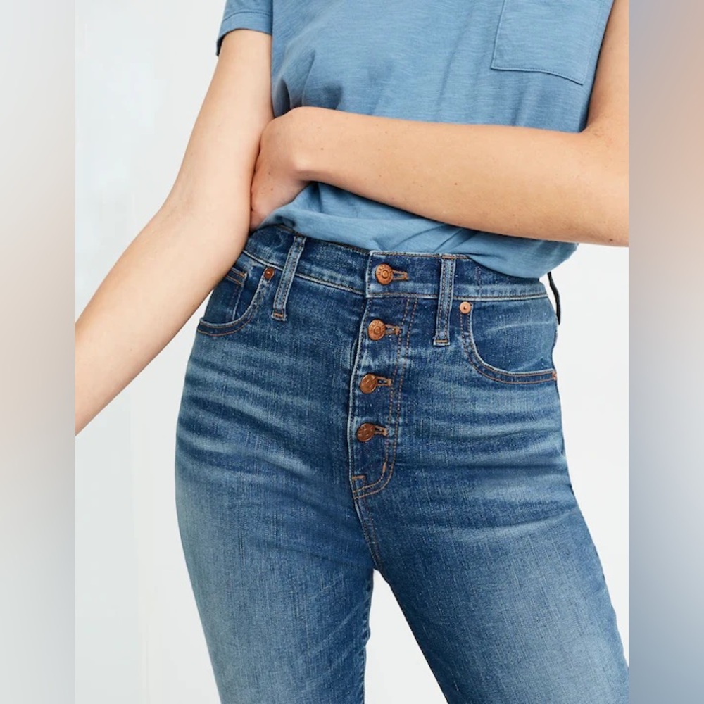 Madewell High-Rise Skinny Jeans in Ames Wash: Button-Front Edition